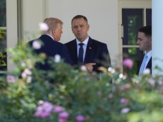 PILNE. Karol Nawrocki rozmawiał z Trumpem. Padły ważne słowa