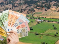 Dopłaty rolnicze wyłudzane na masową skalę. Ponad 1000 podejrzanych, w tym minister