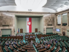 Dobro Polaków? Dla PiS ważniejsze jest dobro deweloperów