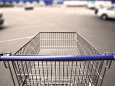 Sprzedali budynek Biedronki, wybudują park handlowy