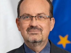 Były wojewoda ma nową pracę