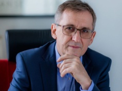 Zaskoczenie w AB. Prezes sprzedał wszystkie akcje