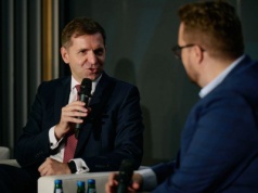 Fijoł (LOT): Dotrzymaliśmy słowa, Airbus chciał nas bardziej