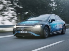 Mercedes EQS pokonał 1 205 km na baterii semi-solid-state i jeszcze zostało mu 137 km zasięgu. Razem 1 342 km!