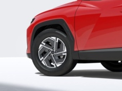 Zaskakujący lider sprzedaży w sierpniu. To rodzinny SUV!