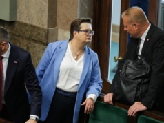 Edukacja zdrowotna rozpala emocje. Posłowie PiS boją się nieznanego?