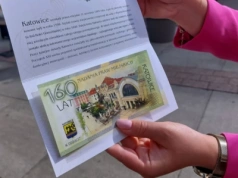 Miasto rozdaje specjalne banknoty z okazji 160. urodzin