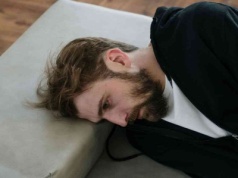 PTSD nie wynika tylko z traumy. Dlaczego jedni chorują, a inni nie?