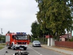 Wypadek w Sitnie: motorowerzysta uderzył w bok samochodu