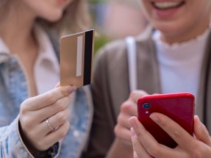 Młodzi Polacy zaciskają pasa? Na co naprawdę wydaje pokolenie Z