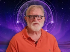 Gabe Newell szczerze przyznał, że „ludzie go obrażają” i każą mu „spi*****ać”, gdy gra w Dota 2. Szef Valve ma jednak dla nich rozczulające usprawiedliwienie