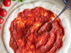 Sos pomidorowy do pizzy