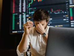 To była jedna z najjaśniejszych gwiazd GPW w ostatnim czasie. Kurs spółki totalnie się załamał