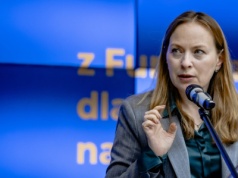 Polska kupi 6 satelitów za 2 mld zł. "Przełomowa inwestycja"