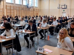 Wyniki matur 2025 w Powiecie Ostrowskim. Które szkoły najlepsze?