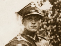 Państwowy pogrzeb żołnierza z Krużlowej. Po 86 latach wraca do rodzinnej ziemi