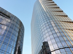 Koniec sporu o wieżowiec na Woli. Mennica przejmuje kontrolę