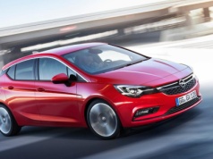 Używany Opel Astra V z dieslem. Ile kosztują najtańsze, bezwypadkowe egzemplarze?