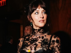 Dakota Johnson w "sukni zemsty". Postawiła na prześwity