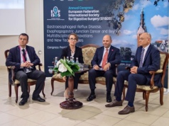 Otwarcie z chirurgiczną precyzją [ Społeczeństwo ]