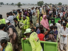 Wielka ewakuacja podczas monsunu. Domy opuściły miliony ludzi
