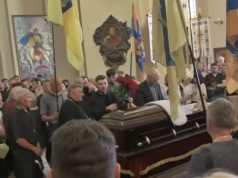 Krwawa zemsta na symbolu demokracji. Lwów żegna Andrija Parubija