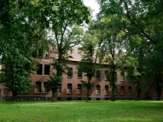 To miejsce miało leczyć. Stało się sceną niewyobrażalnej tragedii. "Wymordowali wszystkich"