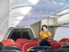 Największy błąd pasażerów w samolocie. Chodzi o bezpieczeństwo