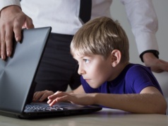 UE chce zakazać platform społecznościowych dla dzieci do lat 16-tu