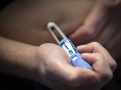 Producenci leków na odchudzanie złapali zadyszkę, ich akcje na giełdzie spadają. Czy to koniec boomu na ich wyszczuplające zastrzyki?