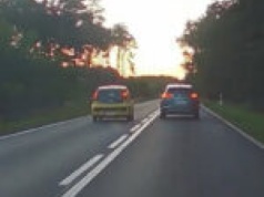 Pirat drogowy na DK32 koło Zielonej Góry. Jest nagranie