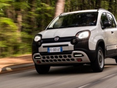 Stellantis przyznał, że Toyota miała rację. Wielka zmiana w Europie