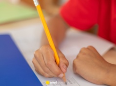 Miał podzielić 861:4. Ojciec nie potrafił rozwiązać zadania z podstawówki