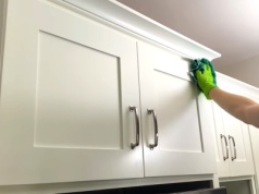 Nigdy nie myj tym szafek kuchennych. Konsekwencje mogą być opłakane