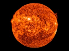 Rozbłyski słoneczne biją rekordy. 60 mln stopni na horyzoncie