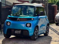 Citroën AMI trafia pod polskie strzechy. Urodą nie grzeszą, ale wyróżniają się na ulicach