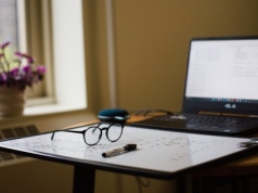 Matematyka najdroższa, historia najtańsza. Stawki korepetycji biją rekordy