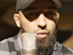 Arab oskarżony o kradzież i współpraca z patoinfluencerem