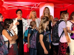 Polski Czerwony Krzyż po raz 25. zaprosił na finał akcji „Wyprawka dla Żaka" [wideo, zdjęcia]