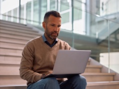 Odchodzą, bo nie mogą się rozwijać. Tak firmy tracą najlepszych pracowników