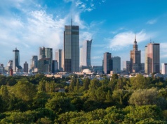 Warszawa miała rosnąć, a hamuje. Koniec marzeń o gigancie