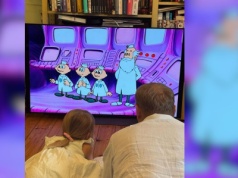 Donald Tusk pokazał, jaką bajkę ogląda z wnukami. W latach 90. kochał ją każdy