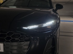 Wydajna hybryda, lasery i ChatGPT w jednym aucie? W tym Audi to możliwe