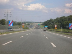 Autostrada A2 znowu droższa – a bramki wciąż jak z PRL-u!