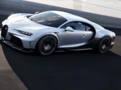 Ile paliwa naprawdę zużywają superauta? Bugatti Chiron bije rekordy