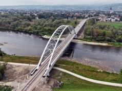 Coraz bliżej końca modernizacji linii kolejowej w Nowym Sączu [ZDJĘCIA]