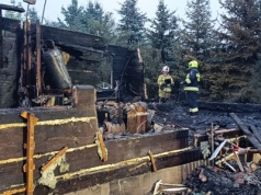 Nocny pożar domu w Kuzawce. Nie żyją dwie osoby