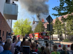 Pożar liceum w Grodzisku Mazowieckim. Śledztwo umorzone