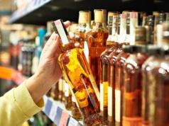 Ceny alkoholu i słodkich napojów mocno w górę? Projekt właśnie trafił do konsultacji