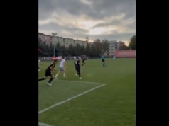 W Świdniku trwał mecz, gdy zawyły syreny alarmowe. Taka była reakcja [WIDEO]